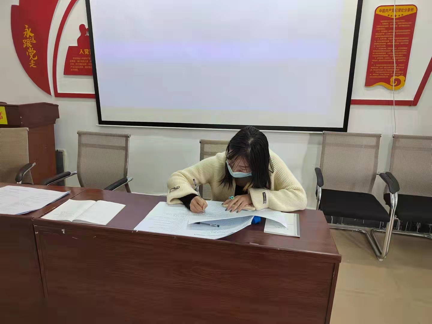 圖片4.png 圖片4.png